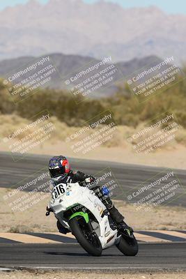 media/Dec-07-2025-CVMA (Sun) [[3e7d2de5dc]]/Race 9-Formula UL Shootout/